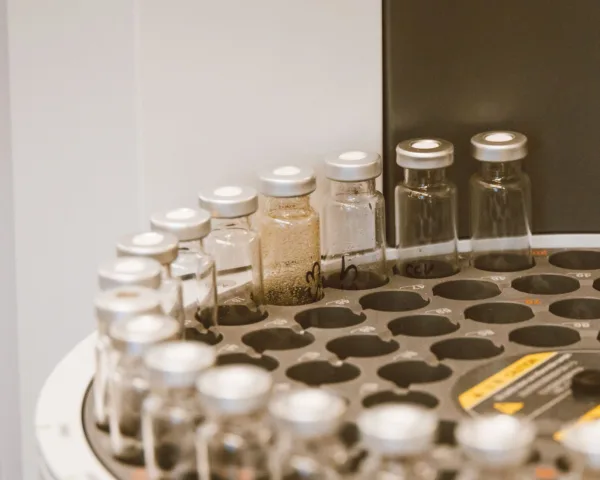 Lyophilisation von Peptiden: Warum die Gefriertrocknung der Standard ist